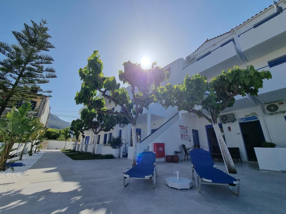 جورجيوبوليس Leonidas Studios & Apartments المظهر الخارجي الصورة